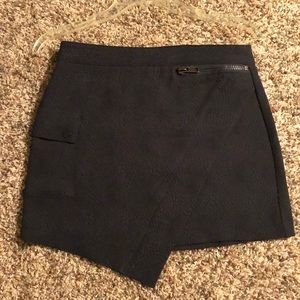 High Waisted Black Snakeskin-Patterned Skirt